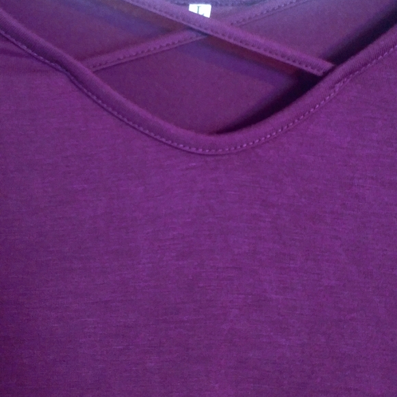 Ladies Purple Criss Cross V-Neck Top SZ Large - Picture 3 of 7